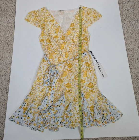 Celina Moon Belted Floral Faux Wrap Cap Sleeve Mini Dress Size Small - Picture 7 of 9